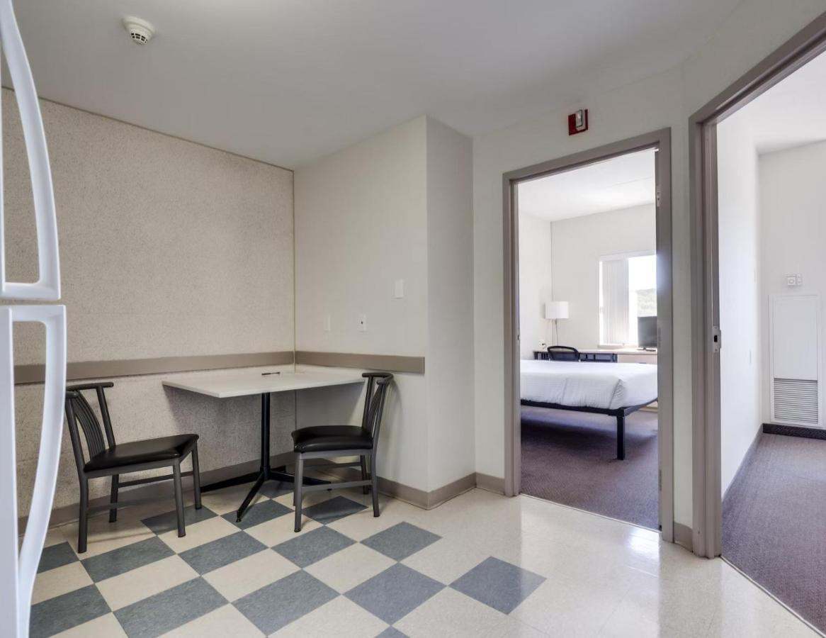 Residence & Conference Centre - Niagara-On-The-Lake Saint Catharines Экстерьер фото